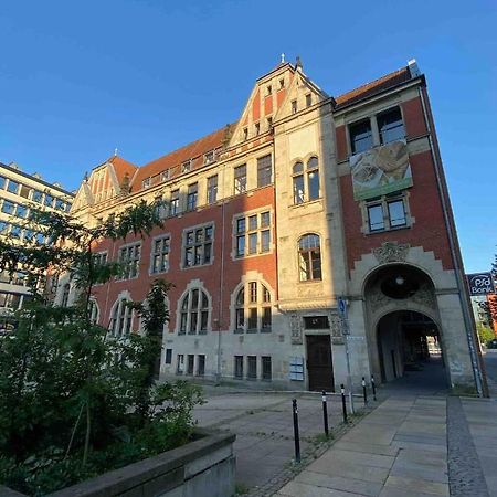 Loft + Balkon In Historischem Altbau Am Marktplatz Chemnitz Exteriör bild